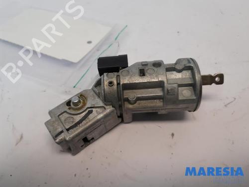Used Ignition barrel CITROËN BERLINGO MULTISPACE (B9) 1.6 (90 hp) 31444540