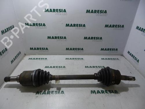 left-front-driveshaft-fiat-punto-188_-1999-2000-2001-2002-2003-2004-2005-2006-2007-2008-2009-2010-2011-2012-31472964 main image