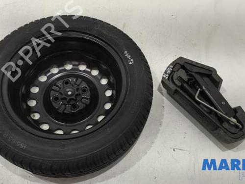 Used Jack Kit Jack Kit PEUGEOT 107 (PM_, PN_) 1.0 (68 hp) 33411298 33411298