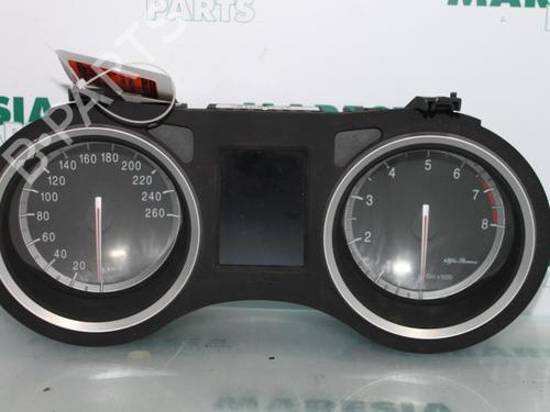 Used Instrument cluster ALFA ROMEO 159 (939_) 1.9 JTDM 8V (939AXE1B) (120 hp) 31401207