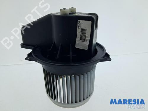 Used Heater blower motor Heater blower motor FIAT 500 (312_) 0.9 (312AXP1A) (60 hp) 40093088 40093088