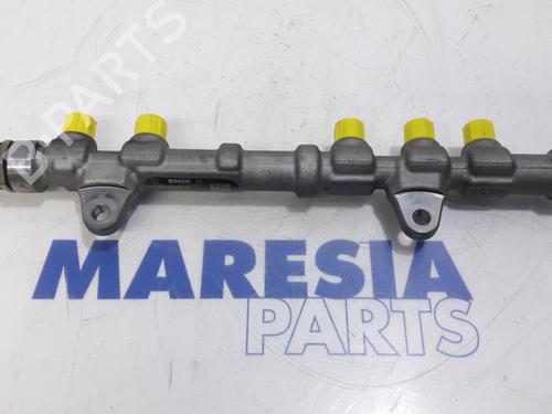 Rampa inyectora FIAT DOBLO Cargo (263_) 1.3 D Multijet (90 hp) 31533299