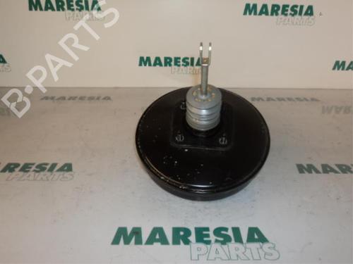 Used Servo brake RENAULT TWINGO II (CN0_) 1.2 16V (CN0K, CN0V, CN0A) (76 hp) 31449723