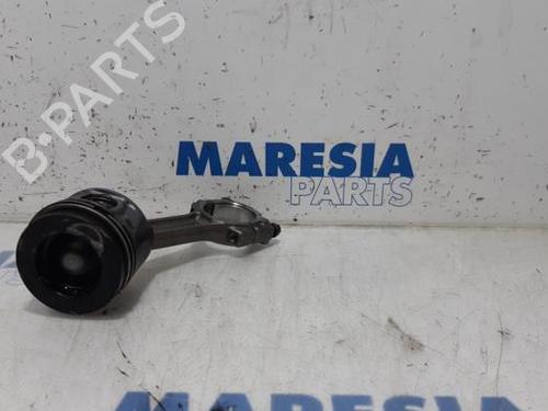 other-renault-megane-iii-grandtour-kz01-2008-2009-2010-2011-2012-2013-2014-2015-2016-31423577 main image