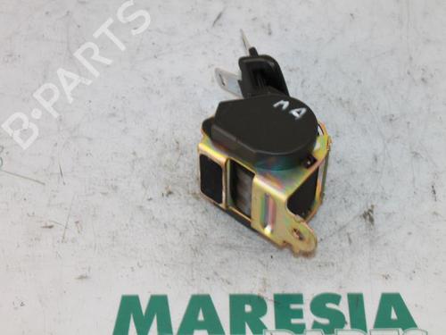 Used Rear center seatbelt PEUGEOT 607 (9D, 9U) 2.2 HDi (133 hp) 31436972