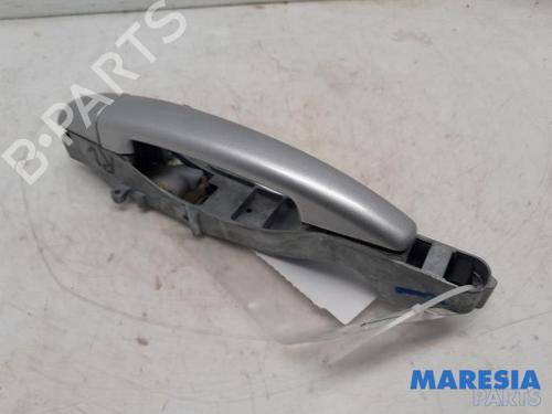 front-right-exterior-door-handle-peugeot-208-i-ca_-cc_-2012-2013-2014-2015-2016-2017-2018-2019-2020-2021-31516844 main image