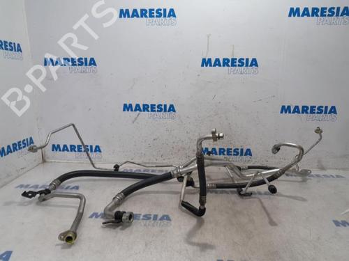 Used AC pipe RENAULT SCÉNIC III (JZ0/1_) 1.4 16V (JZ0F, JZ1V) (131 hp) 31461900