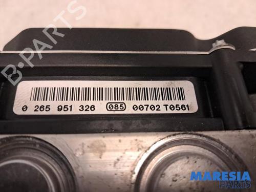 ABS pump PEUGEOT 5008 (0U_, 0E_) 1.6 16V | BP31526428M43 