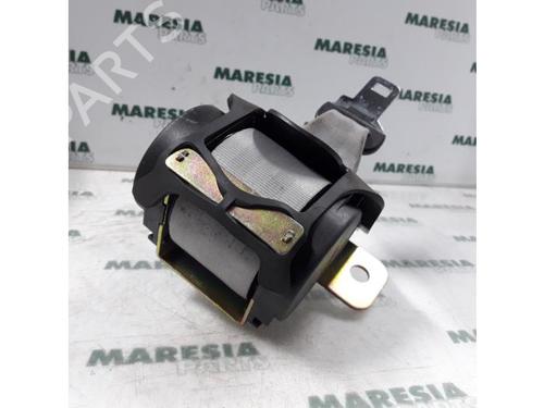 Used Rear center seatbelt RENAULT SCÉNIC I MPV (JA0/1_, FA0_) 2.0 16V (JA1D, JA17) (140 hp) 31498451