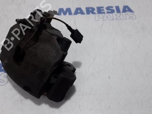 Used Right front brake caliper FIAT 500 (312_) 0.9 (312AXG1A, 312.AXG11) (86 hp) 31439211