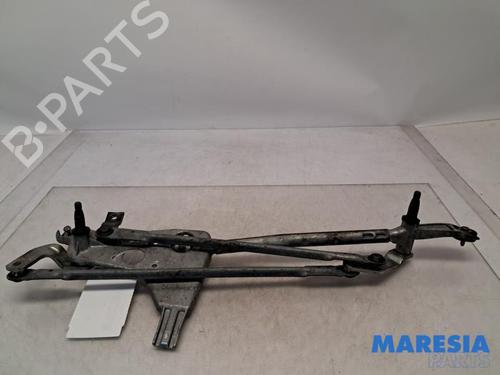 Used Front wipers mechanism PEUGEOT 308 SW II (LC_, LJ_, LR_, LX_, L4_) 1.2 THP 110 (110 hp) 31491541