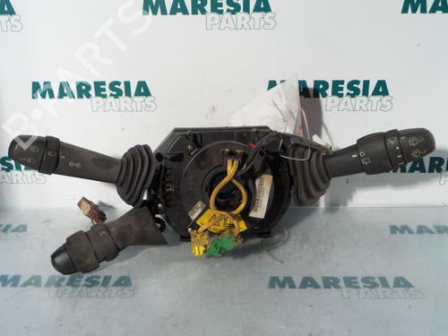 Used Switch FIAT STILO (192_) 1.2 16V (192_XA1B) (80 hp) 31477226
