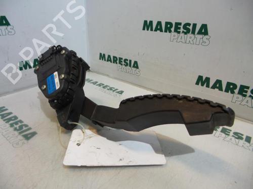 electronic-module-renault-laguna-ii-grandtour-kg01_-2001-2002-2003-2004-2005-2006-2007-31391541 main image