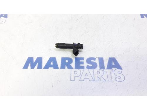 Used Injector CITROËN C4 Grand Picasso I (UA_) 2.0 i 16V (140 hp) 31530335