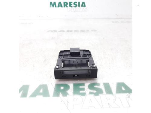 Used Other RENAULT SCÉNIC III (JZ0/1_) 1.2 TCe (116 hp) 31503420