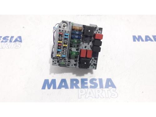 Used Fuse box FIAT PANDA (169_) 1.2 (169.AXB11, 169.AXB1A) (60 hp) 31479365