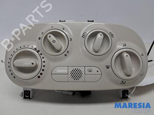 Used Climate control FIAT 500 (312_) 1.2 (312AXA1A) (69 hp) 31481205