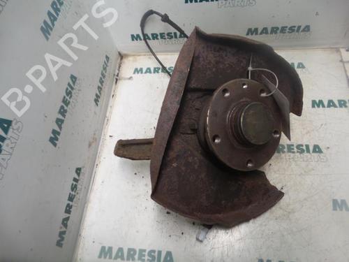 Used Right rear steering knuckle ALFA ROMEO 166 (936_) 2.0 T.Spark (936A3A__) (155 hp) 31427551