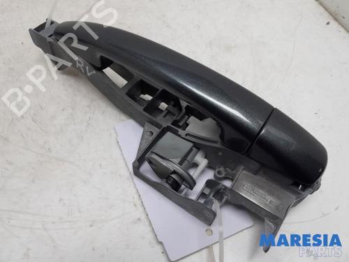 Used Front right exterior door handle PEUGEOT 3008 I MPV (0U_) 1.6 THP (156 hp) 31527104