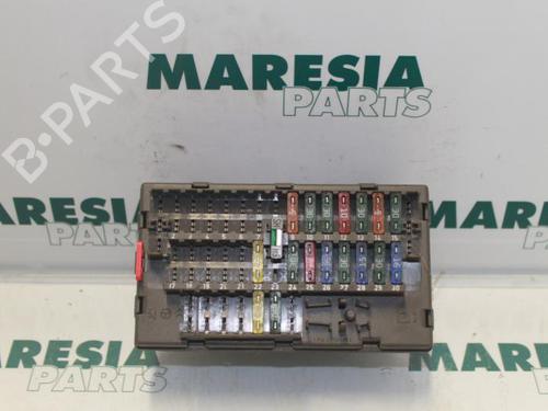 fuse-box-citroen-jumpy-i-van-bs_-bt_-by_-bz_-1994-1995-1996-1997-1998-1999-2000-2001-2002-2003-2004-2005-2006-31405188 main image