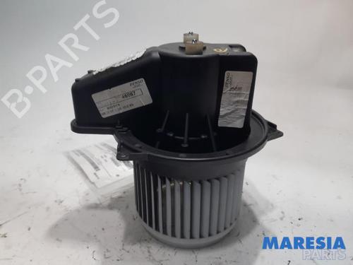 Used Heater blower motor FIAT 500 (312_) 0.9 (312AXG1A, 312.AXG11) (86 hp) 31395986