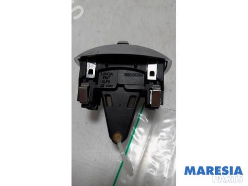 Switch ALFA ROMEO GIULIETTA (940_) 1.4 TB (940FXB1A, 940FXB11) | BP31526109I30