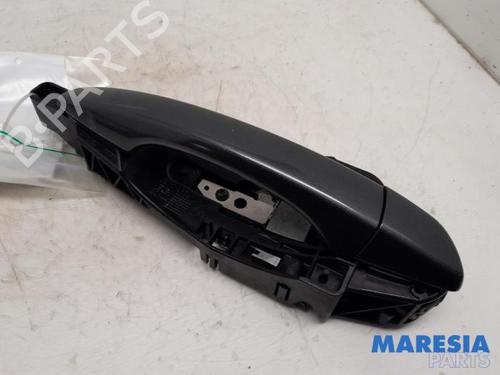 hjre-fortil-udvendigt-handtag-citroen-c4-cactus-2014-31509548 main image