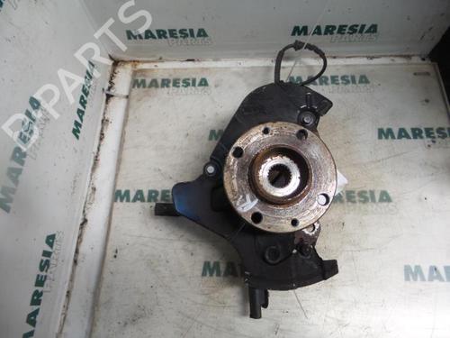 Used Right front steering knuckle FIAT PANDA (169_) 1.2 (169.AXB11, 169.AXB1A) (60 hp) 31422770