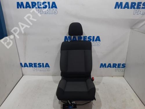 Used Right front seat CITROËN C4 CACTUS 1.2 VTi 82 (82 hp) 31494201
