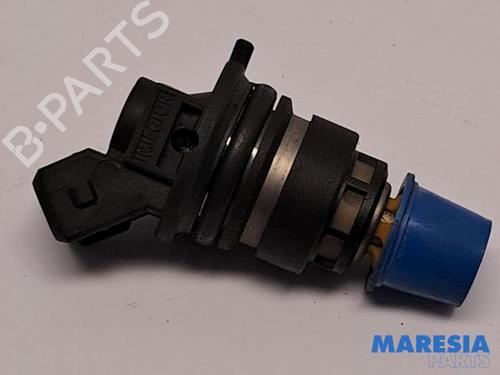 injector-renault-espace-iii-je0_-1996-1997-1998-1999-2000-2001-2002-31442112 main image