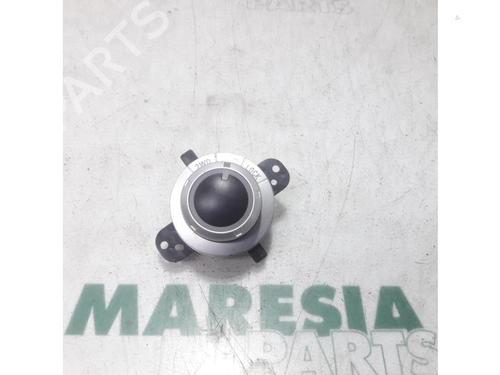 Kombi Kontakt / Stilkkontakt CITROËN C-CROSSER (VU_, VV_) 2.2 HDi (156 hp) 31529486