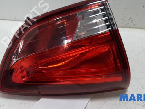 Used Left taillight RENAULT CLIO IV Grandtour (KH_) 1.5 dCi 90 (KHN3, KHN4) (90 hp) 31401525