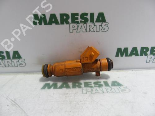 injector-alfa-romeo-156-932_-1997-1998-1999-2000-2001-2002-2003-2004-2005-31518375 main image
