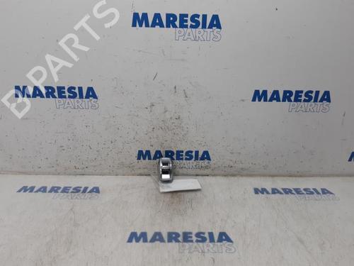 Used Switch ALFA ROMEO MITO (955_) 1.4 (955AXB1B, 955.AXF1B) (95 hp) 31384295