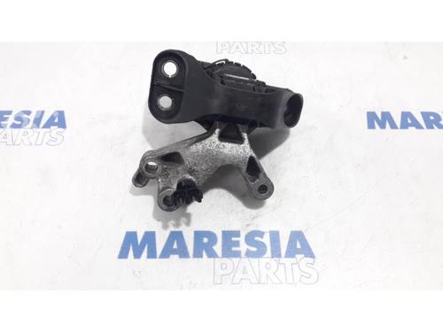 Used Gearbox mount RENAULT CAPTUR I (J5_, H5_) 1.2 TCe 120 (118 hp) 31455466