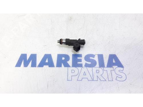 Used Injector FIAT 500 (312_) 1.4 (312AXC1B, 312CXC1B) (100 hp) 31530792