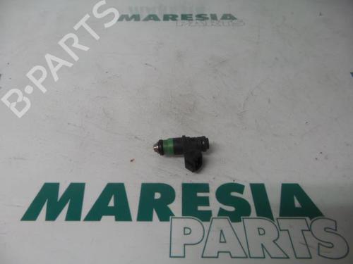 Used Injector Injector RENAULT SCÉNIC I MPV (JA0/1_, FA0_) 1.8 16V (JA12, JA1R, JA1M, JA1A) (115 hp) 31533603 31533603