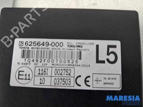 Engine control unit (ECU) PEUGEOT 108 1.0 VTi 72 | BP31396949M57