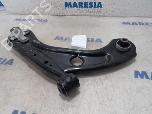 Used Left front suspension arm Left front suspension arm PEUGEOT 308 SW II (LC_, LJ_, LR_, LX_, L4_) 1.2 THP 110 (110 hp) 31529135 31529135