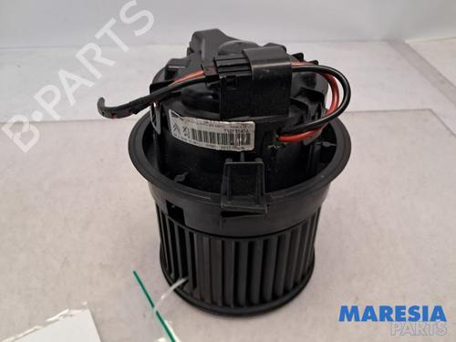 Used Heater blower motor PEUGEOT 208 I (CA_, CC_) 1.2 VTI 82 (82 hp) 31444492