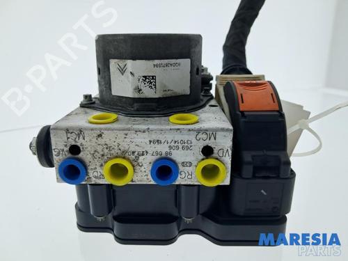 Used ABS pump PEUGEOT 308 II (LB_, LP_, LW_, LH_, L3_) 1.6 THP 125 (125 hp) 32069245