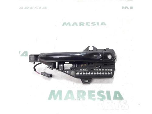 front-left-exterior-door-handle-renault-clio-iv-bh_-2012-2013-2014-2015-2016-2017-2018-2019-2020-2021-31490550 main image