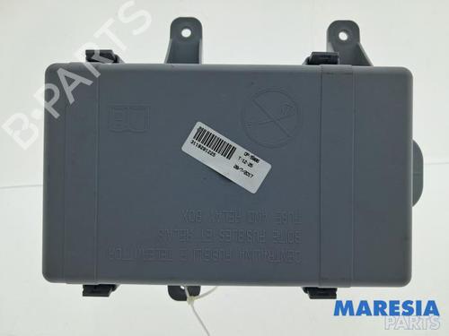 Used Fuse box Fuse box 38937509 38937509