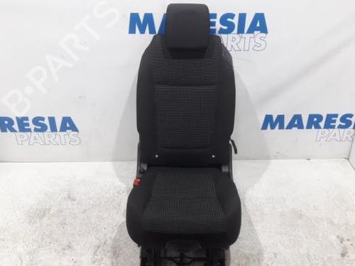 Used Seats set PEUGEOT 5008 (0U_, 0E_) 1.6 16V (120 hp) 31394705