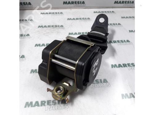 Used Rear right seatbelt PEUGEOT 206 Hatchback (2A/C) 1.4 i (75 hp) 31513768