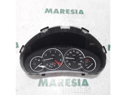 Used Instrument cluster PEUGEOT 206 Hatchback (2A/C) 1.4 16V (88 hp) 31530738