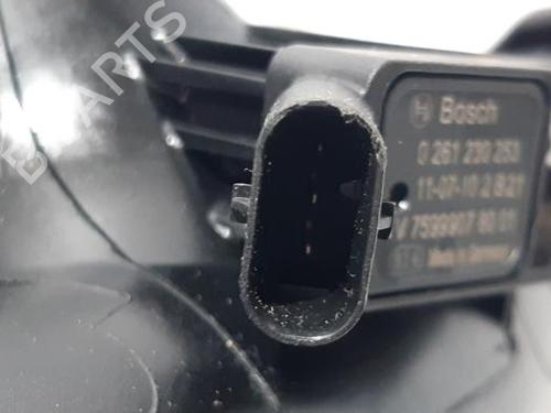 Injection rail CITROËN C5 III (RD_) 1.6 THP 155 (RD5FV8, RD5FNA) | BP31384065M98 - Image 6