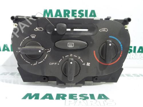 Used Climate control PEUGEOT 206 Hatchback (2A/C) 1.1 i (60 hp) 31461228