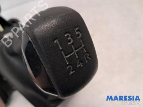 Gear lever PEUGEOT 2008 I (CU_) 1.2 THP 110 / PureTech 110 | BP31536731M90 