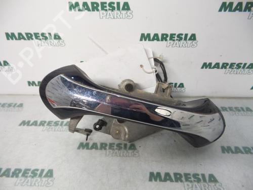 rear-left-exterior-door-handle-lancia-thesis-841_-2002-2003-2004-2005-2006-2007-2008-2009-31407356 main image
